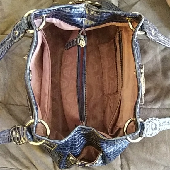 Handbag - Picture 3 of 3